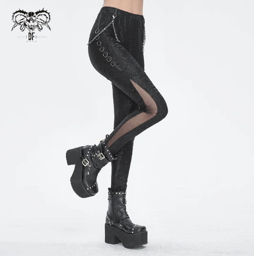 Schlangenmuster Slim-Hose mit Ketten von Devil Fashion